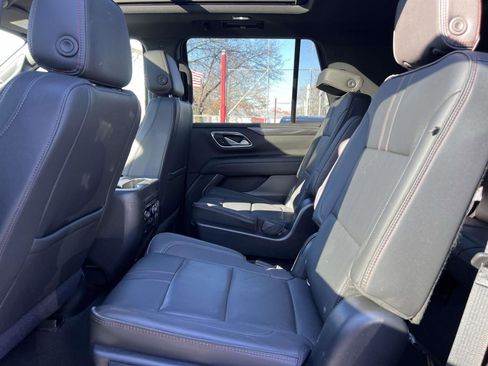 Used 2022 Chevrolet Tahoe RST image 13