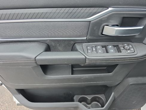 New 2026 RAM 2500 Big Horn AWD/4WD image 10