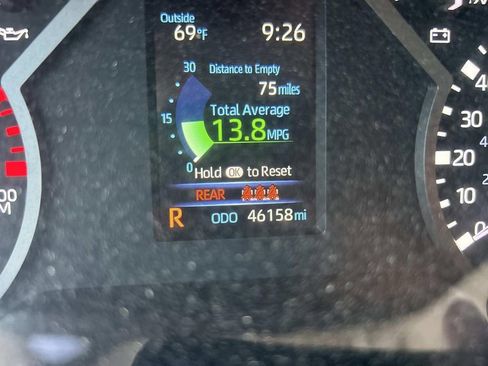 Used 2022 Toyota Tundra SR5 w/ TRD Off-Road Premium Package image 21