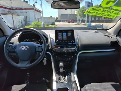 Used 2023 Mitsubishi Eclipse Cross LE AWD/4WD image 13
