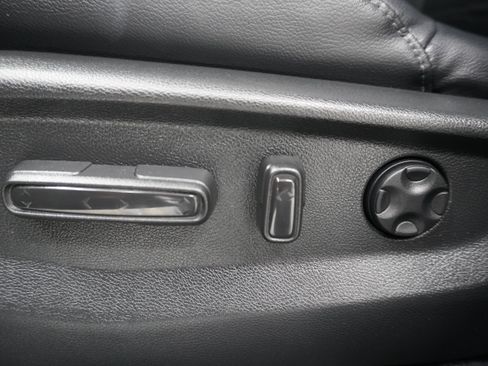 Used 2019 Honda CR-V EX-L image 14