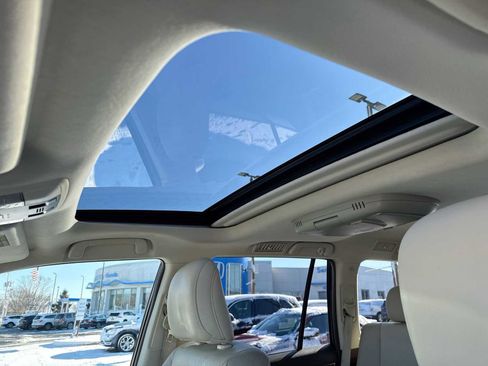 Used 2012 Lexus GX 460 image 23