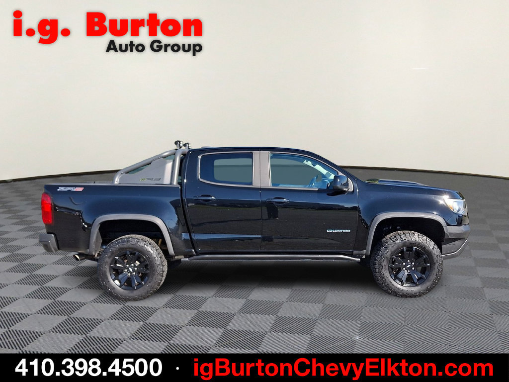 Used 2018 Chevrolet Colorado ZR2 w/ ZR2 Midnight Special Edition AWD/4WD image 6