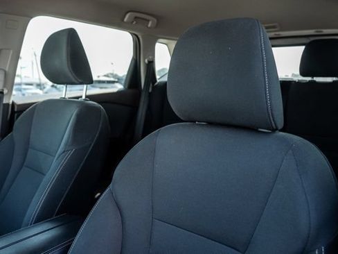 Used 2023 Nissan Rogue S FWD image 25
