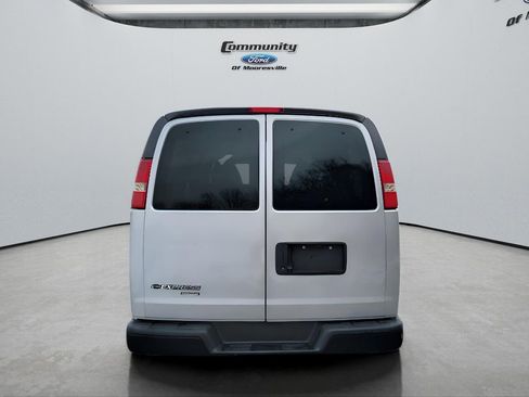 Used 2015 Chevrolet Express 2500 LS image 8