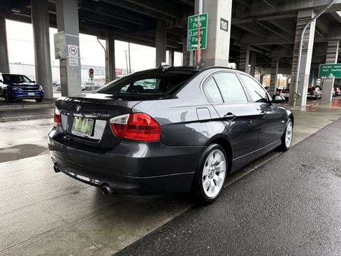 Used 2008 BMW 335xi Sedan image 5