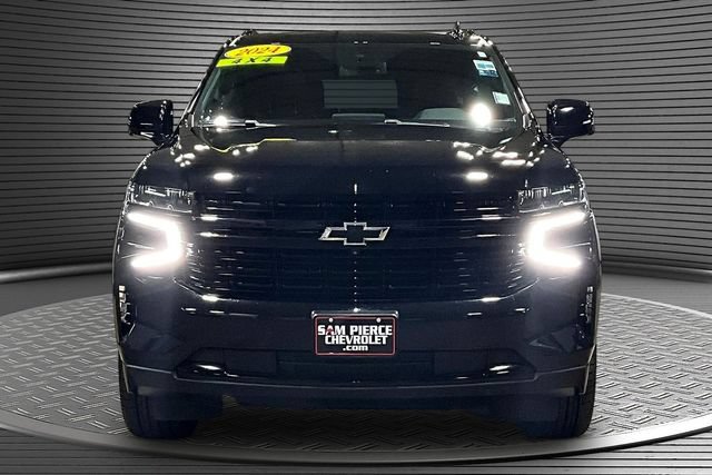 Used 2024 Chevrolet Tahoe RST w/ Luxury Package AWD/4WD image 2