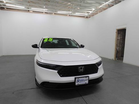 Certified 2025 Honda Accord Sport image 3