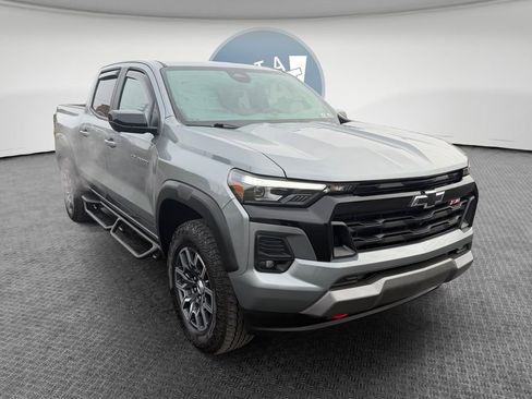 Certified 2024 Chevrolet Colorado Z71 w/ Z71 Convenience Package 2 image 1