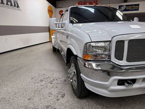 Used 2003 Ford F450 Lariat RWD image 15