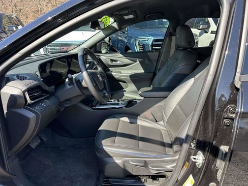 Used 2024 Buick Envista Sport Touring w/ Convenience II Package image 14