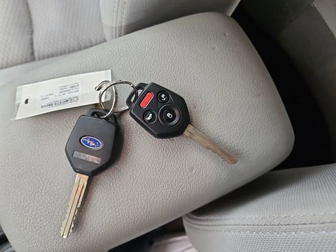 Used 2017 Subaru Forester 2.5i Premium w/ Popular Package #2A image 29