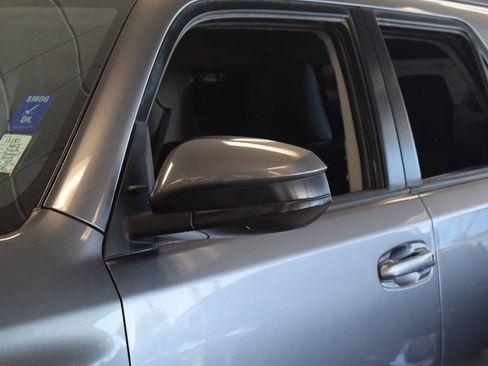 Used 2015 Toyota 4Runner Trail AWD/4WD image 16