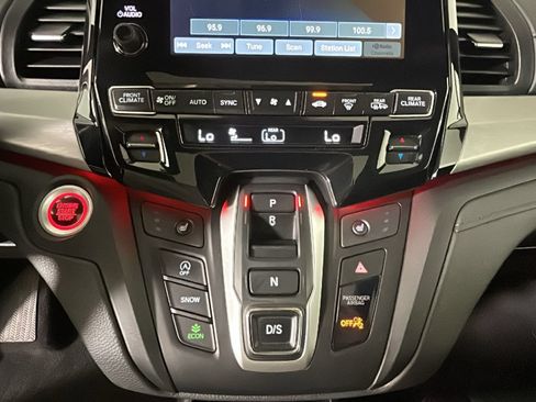 Used 2023 Honda Odyssey Sport image 23