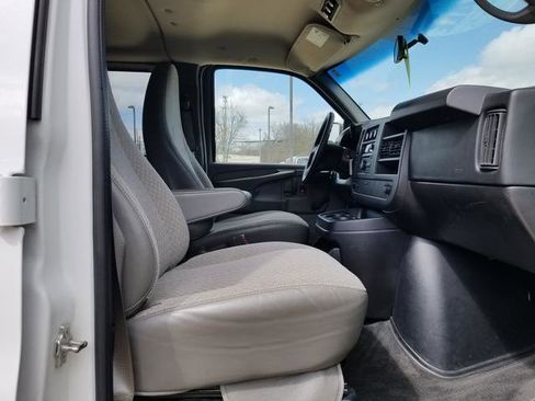 Used 2013 Chevrolet Express 1500 LS image 17