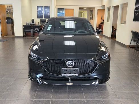 New 2026 MAZDA MAZDA3 Hatchback w/Premium Plus Pkg image 2