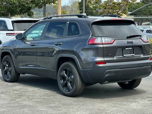 New 2023 Jeep Cherokee Altitude Lux image 6