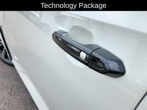 Used 2022 Cadillac CT4 V Blackwing w/ Carbon Fiber 1 Package RWD image 21