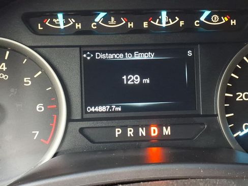 Used 2018 Ford F150 XLT w/ Equipment Group 302A Luxury AWD/4WD image 16