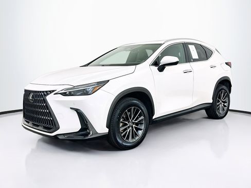 Used 2022 Lexus NX 350 AWD image 3