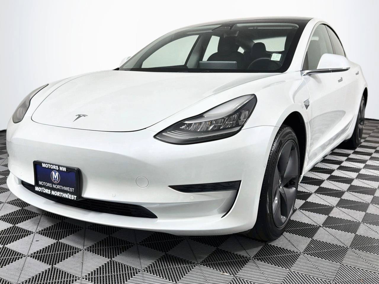 Used 2019 Tesla Model 3 Standard Range Plus RWD image 5