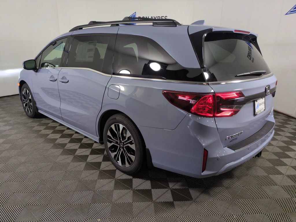 New 2026 Honda Odyssey Elite image 3