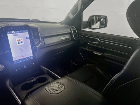 Used 2023 RAM 1500 Laramie AWD/4WD image 19