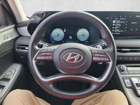 Used 2024 Hyundai Palisade SEL w/ Premium Package image 19