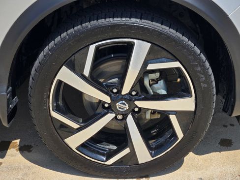 Used 2022 Nissan Rogue Sport SL AWD/4WD image 7