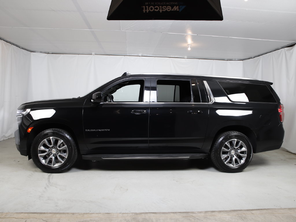 Used 2024 Chevrolet Suburban LS AWD/4WD image 23