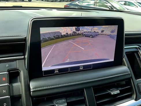 Used 2021 Chevrolet Tahoe Z71 image 26