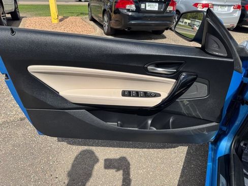 Used 2019 BMW 230i xDrive Convertible w/ Premium Package AWD/4WD image 16