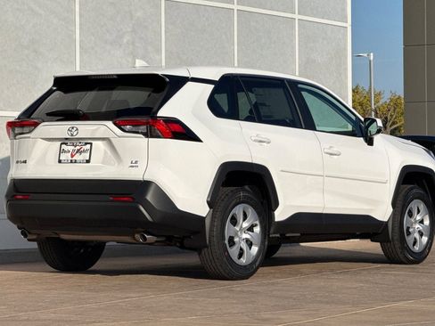 New 2025 Toyota RAV4 LE image 4