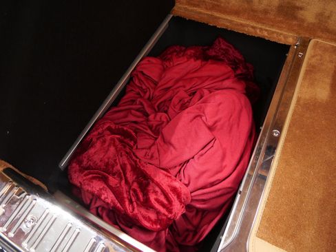 Used 2010 Rolls-Royce Phantom Sedan image 45