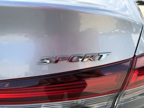 Certified 2025 Honda Civic Sport image 26