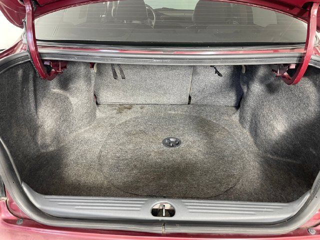 Used 2001 Chevrolet Malibu LS w/ Preferred Equipment Group 1 FWD image 17