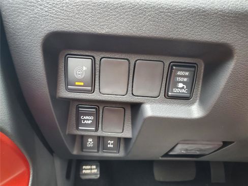 New 2026 Nissan Frontier PRO-4X w/ Pro-4x Convenience Package image 22