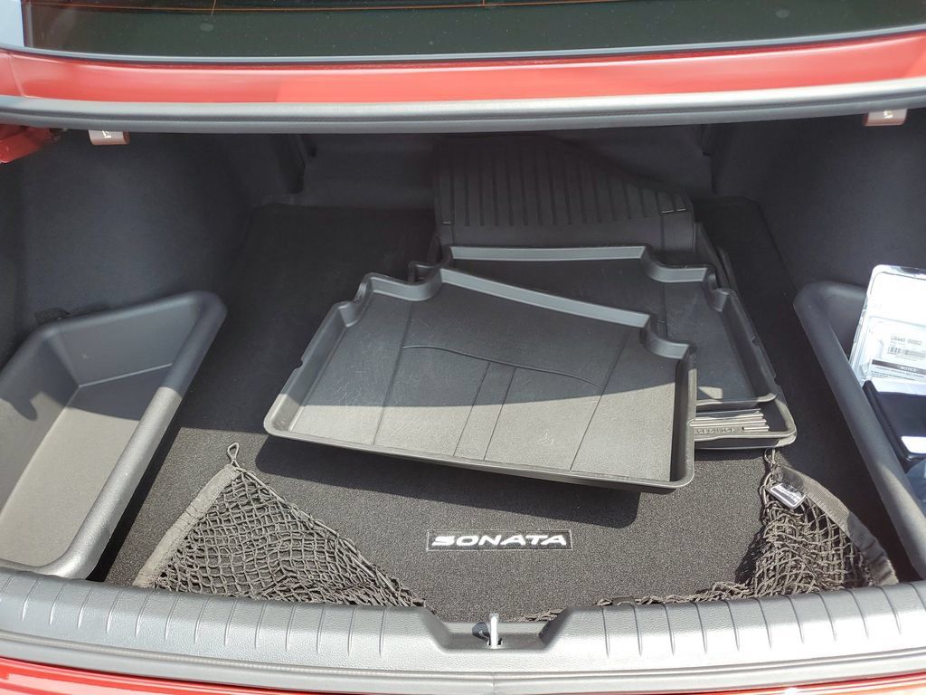 Used 2023 Hyundai Sonata SEL w/ Preferred Accessory Package FWD image 7