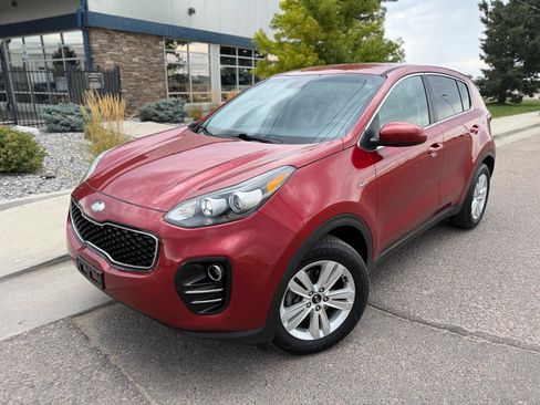 Used 2019 Kia Sportage LX AWD/4WD image 1