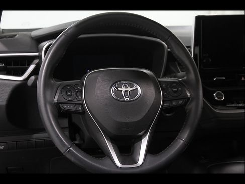 Used 2023 Toyota Corolla XSE FWD image 7
