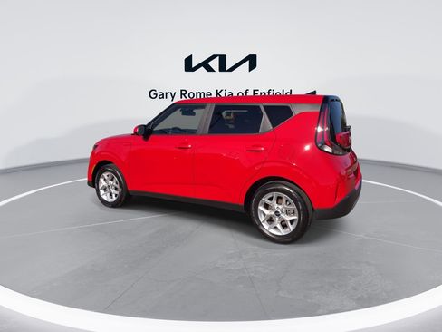 Certified 2023 Kia Soul LX w/ LX Technology Package image 6