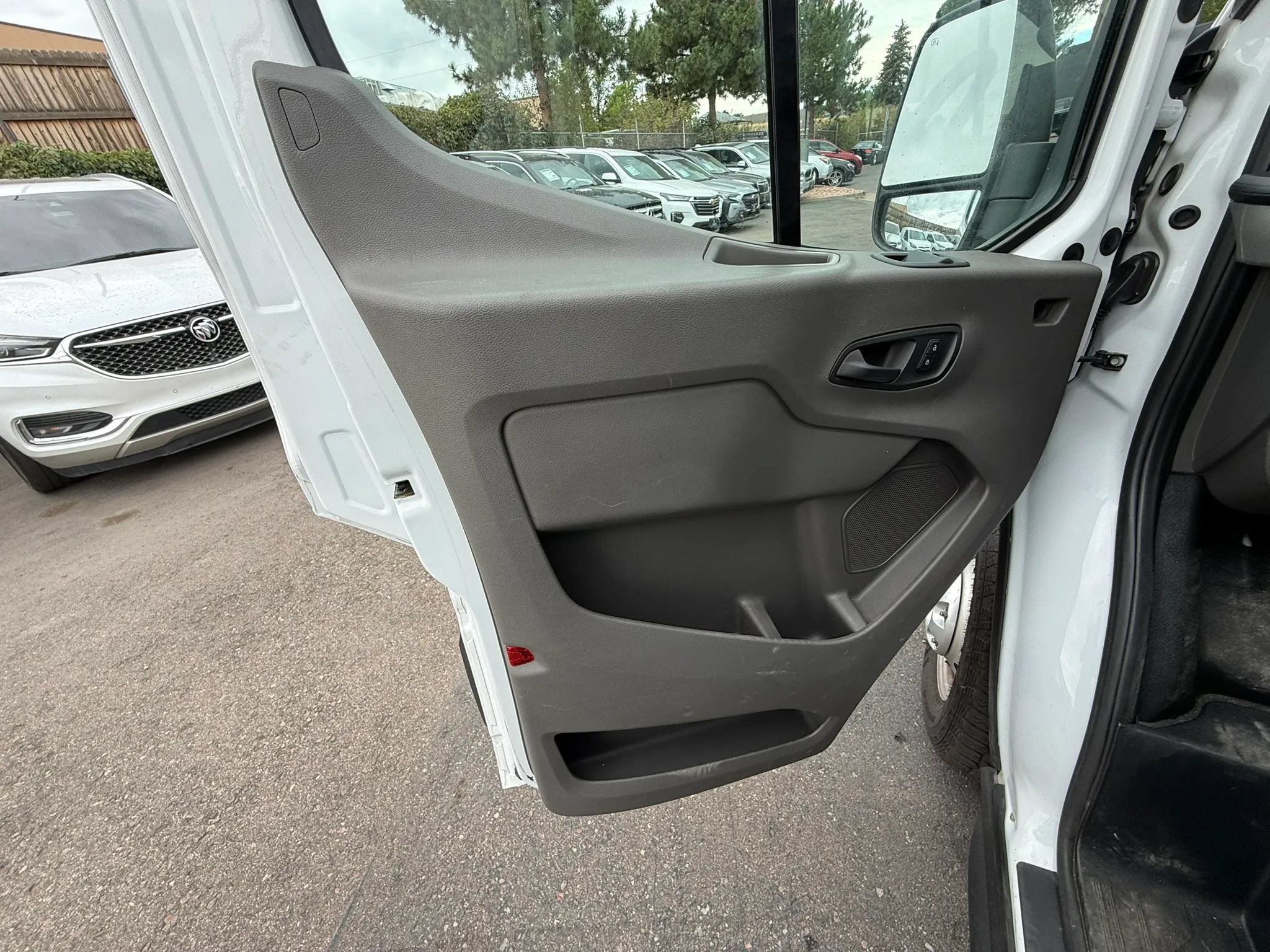 Used 2021 Ford Transit 350 Medium Roof AWD image 20