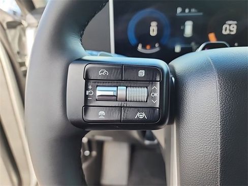 New 2025 Hyundai Santa Fe SEL image 25