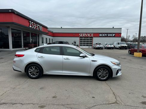 Used 2020 Kia Optima LX FWD image 2