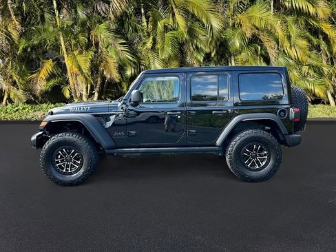 Used 2024 Jeep Wrangler Willys image 8
