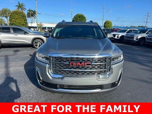 Used 2023 GMC Acadia Denali w/ Denali Ultimate Package FWD image 2