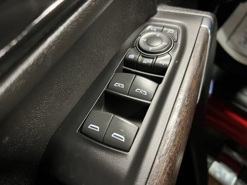 Used 2022 GMC Sierra 3500 Denali image 14