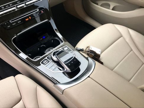 Used 2017 Mercedes-Benz GLC 300 image 17