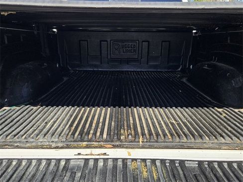Used 2019 RAM 1500 Classic SLT image 7