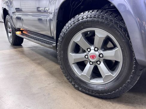 Used 2007 Toyota 4Runner Limited image 22